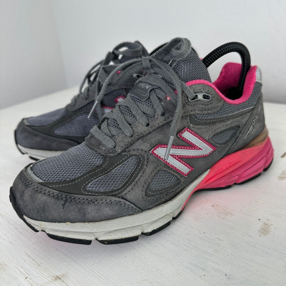 New Balance Running Shoe Womens 7 990v4 Grey Pink Made in USA W990GP4